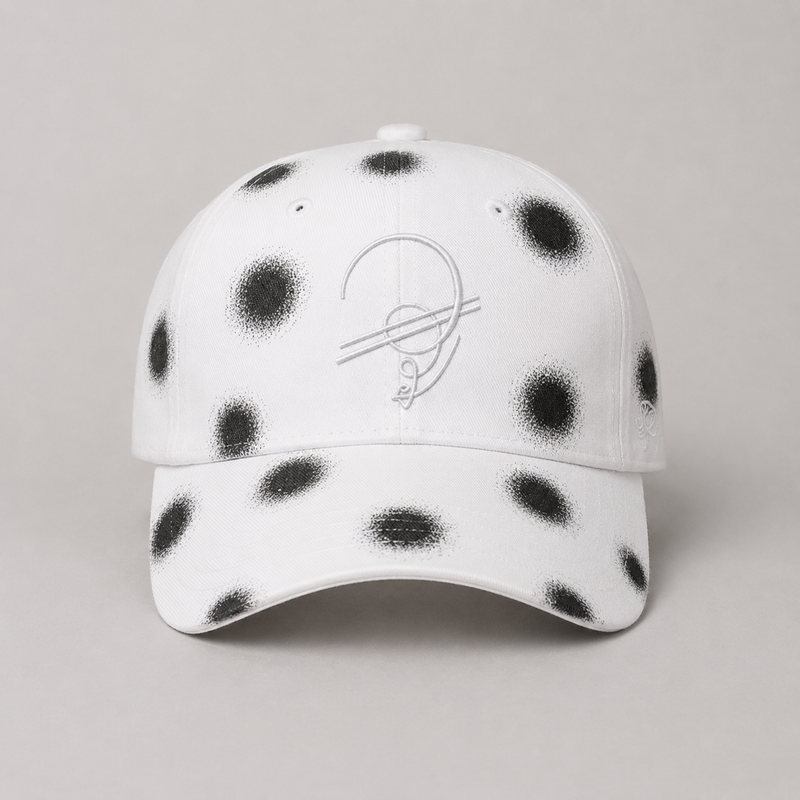 Cap polka dots